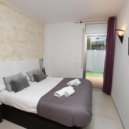 Apartman Differentflats Paradise Village Families *
