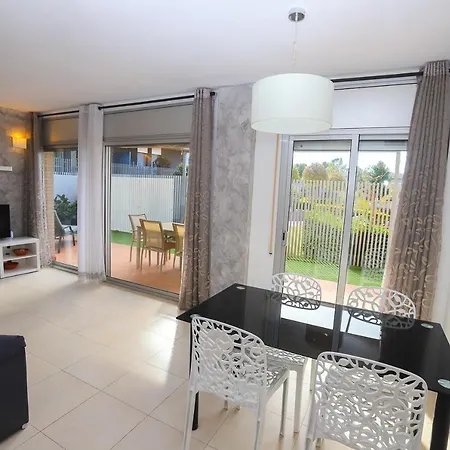 Differentflats Paradise Village Families Apartment